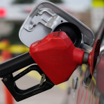 Dangote Refinery Cuts Petrol Price by ₦75 Per Litre as Global Oil Prices Decline
